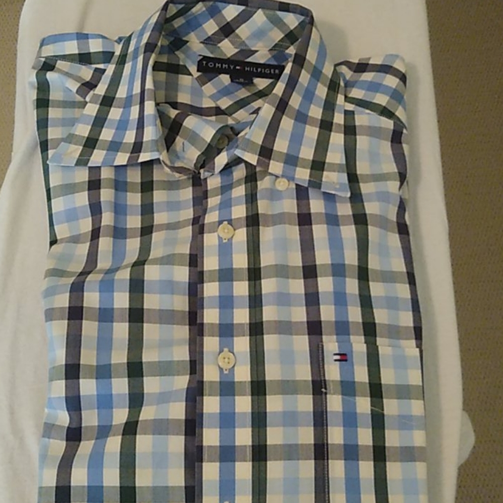 Long sleeve button-down shirt